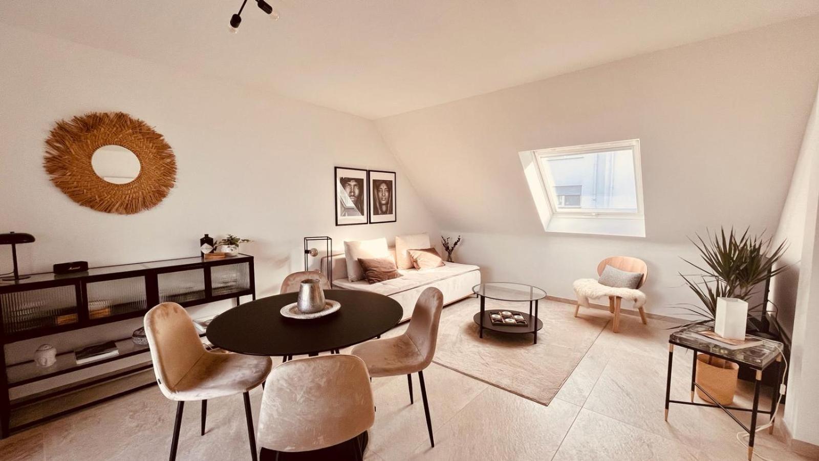 Apartment Am Schloss - Air Saarbrücken Zewnętrze zdjęcie