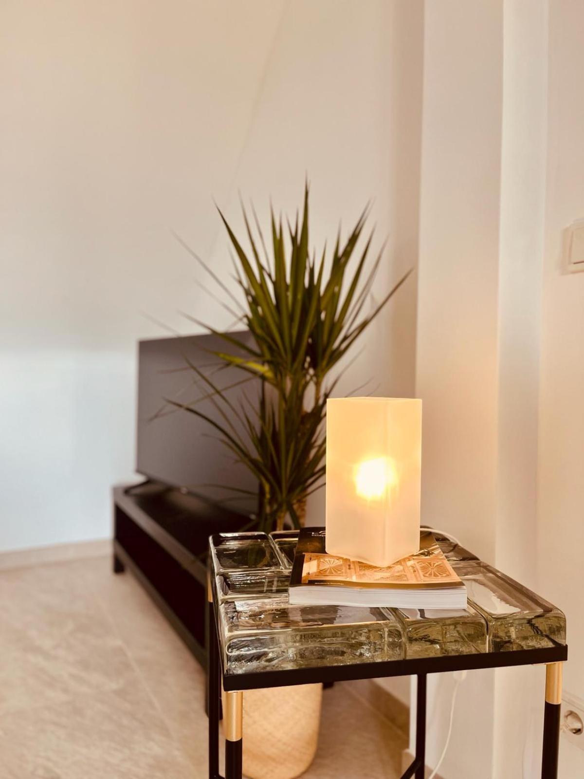 Apartment Am Schloss - Air Saarbrücken Zewnętrze zdjęcie
